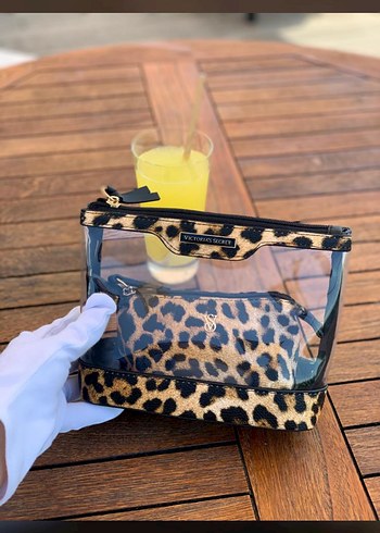 Leopar Desenli Kadın Makyaj Çantası