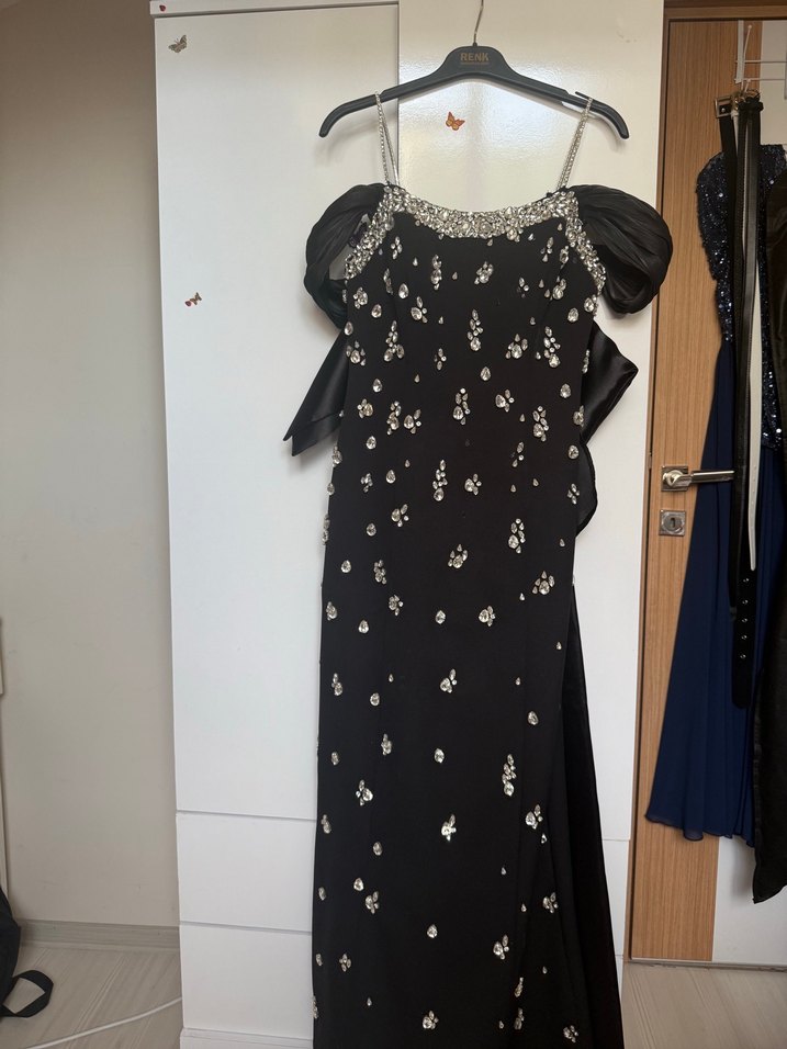 İşlemeli Siyah Uzun Straplez Abiye Elbise - Görsel 5