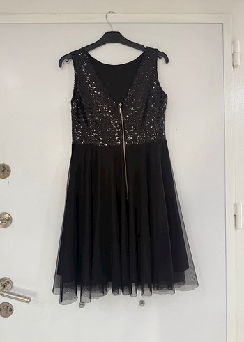 Kısa pullu tüllü abiye - Görsel 3