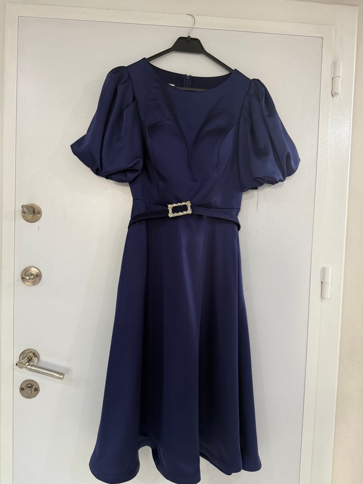 Kemerli Lacivert Uzun Kadın Elbise - Görsel 4