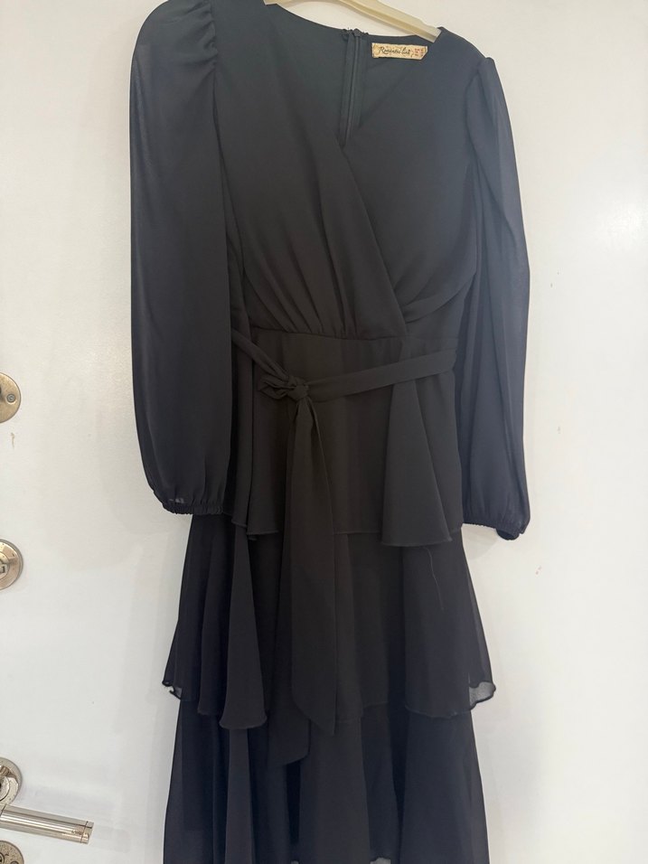 Uzun Siyah Kemerli V Yaka Kadın Elbise - Görsel 5