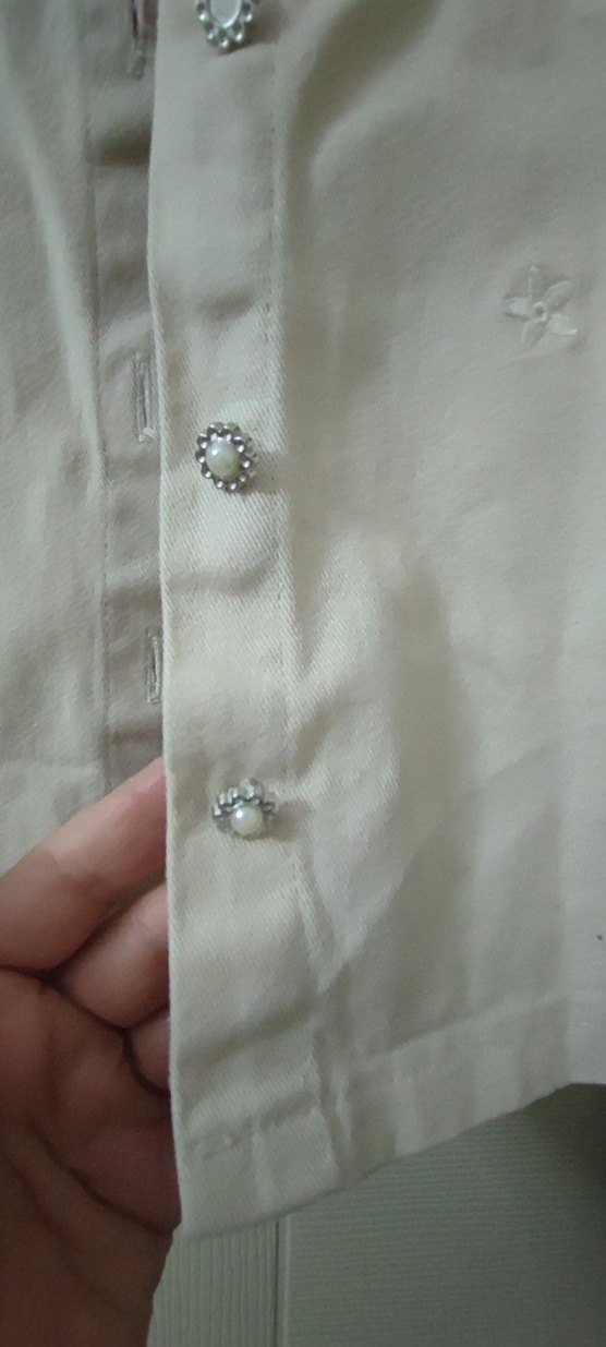 Düğmeli Kolsuz Bej Keten Kiz Çocuk Gömlek - Görsel 4