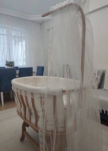 Doğal ahşap sepet beşik uyku setli ve reflü yatağı dahil