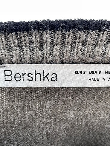 s Beden gri Renk Bershka Kazak / Triko %70 İndirimli.