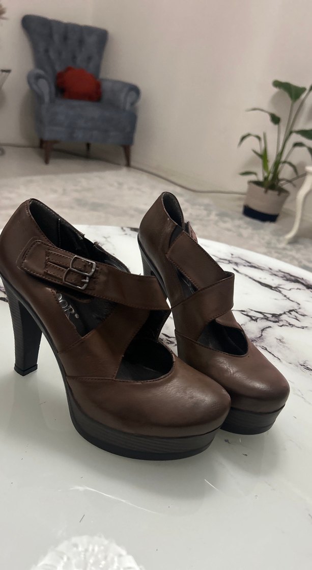 Kahverengi Deri Platform Topuklu Kadın Ayakkabı - Görsel 2
