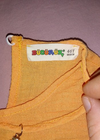 Kız Çocuk Sarı Kolsuz İncili Fırfırlı Bluz - Görsel 2