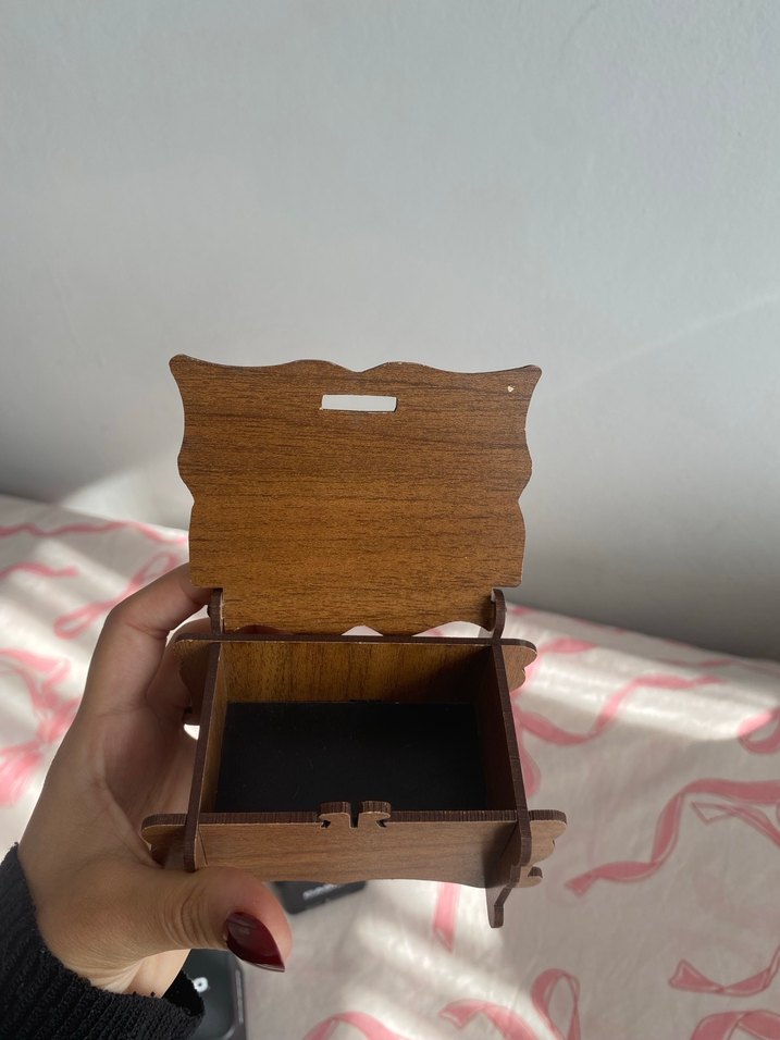 Pastel Renkli Ahşap Kedi Aksesuarı - Görsel 3