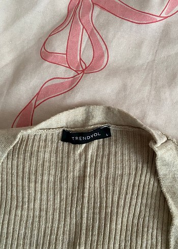 Bej Düğmeli  Uzun Kollu Hırka - Görsel 2