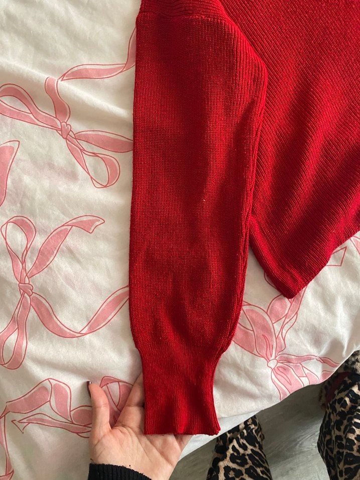 Kırmızı V Yaka Kadın Örgü Kazak - Görsel 3