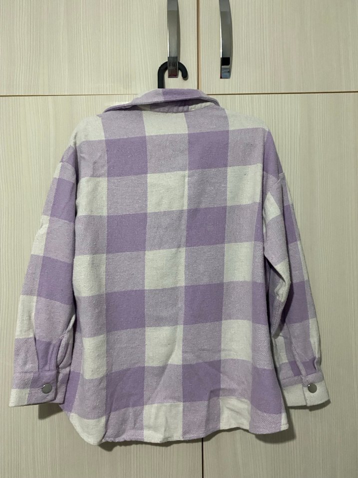 Mor Kareli Pamuklu Düğmeli Kadın Gömlek - Görsel 5