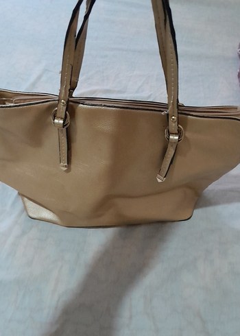 Zara Bej Parlak Deri Kadın Çanta
