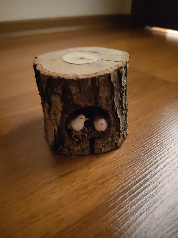 Ahşap Kütük İçinde Kuş Figürlü Mumluk ve Mum - Görsel 3