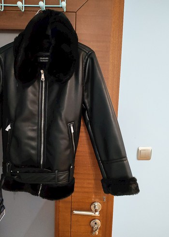 Stradivarius Kürklü Siyah Deri Biker Ceket - Görsel 2