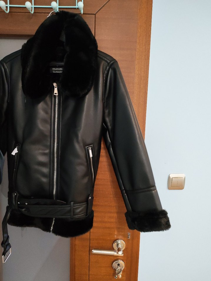 Stradivarius Kürklü Siyah Deri Biker Ceket - Görsel 2