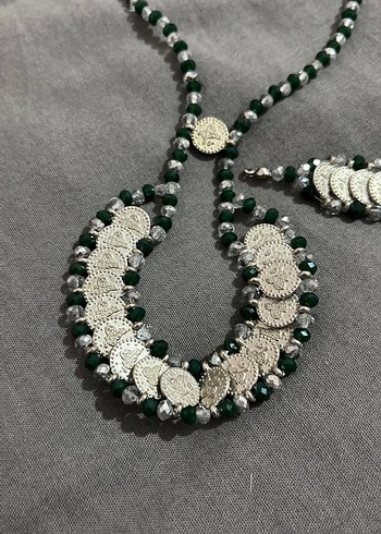 Gri Yılan Desenli Boncuklu Uzun Kadın Kolye - Görsel 4