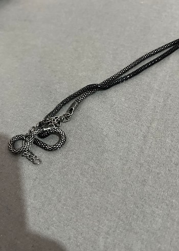 Uzun Zincir Detaylı Siyah Gotik Kolye - Görsel 4