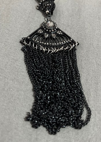 Uzun Zincir Detaylı Siyah Gotik Kolye - Görsel 3
