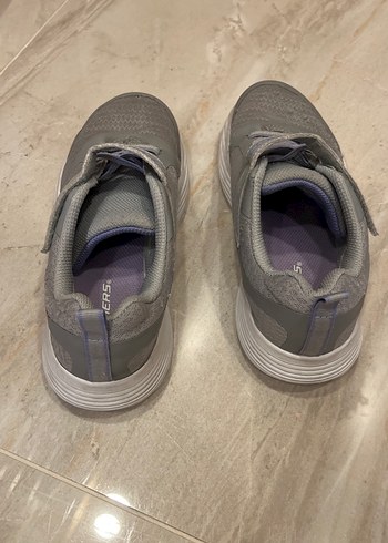 Skechers Kız Çocuk Gri Skechers Günlük Spor Ayakkabı