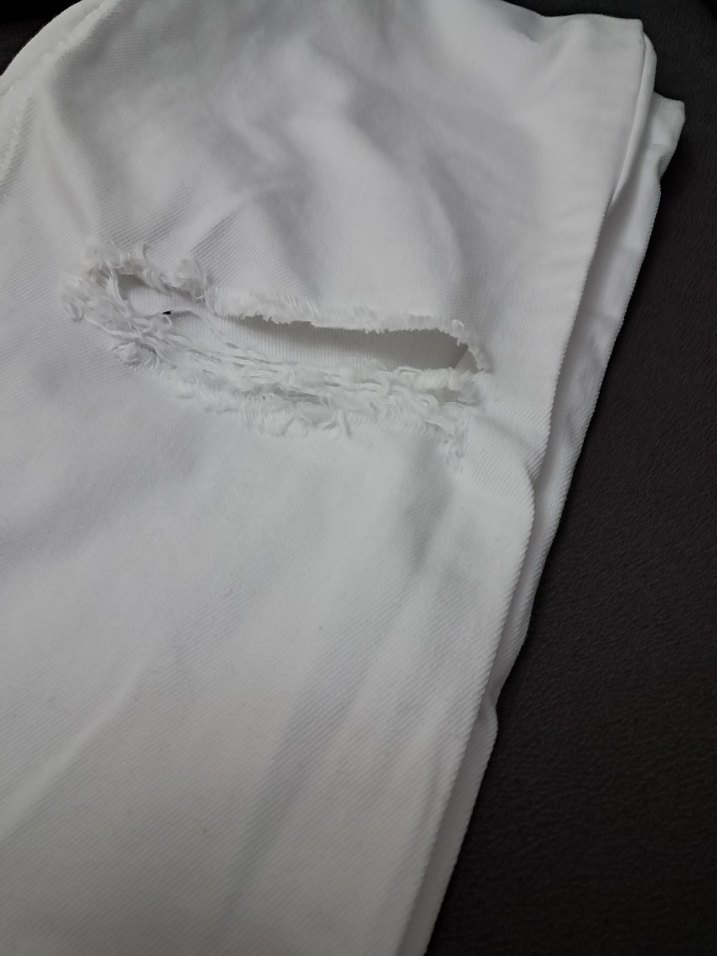 Düğmeli Beyaz Zara Jean - Görsel 2