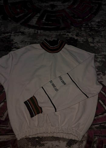 Boğazlı Beyaz Kadın Sweatshirt - Görsel 2