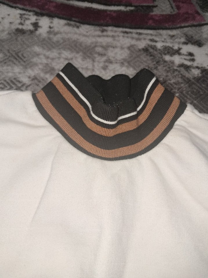 Boğazlı Beyaz Kadın Sweatshirt - Görsel 3