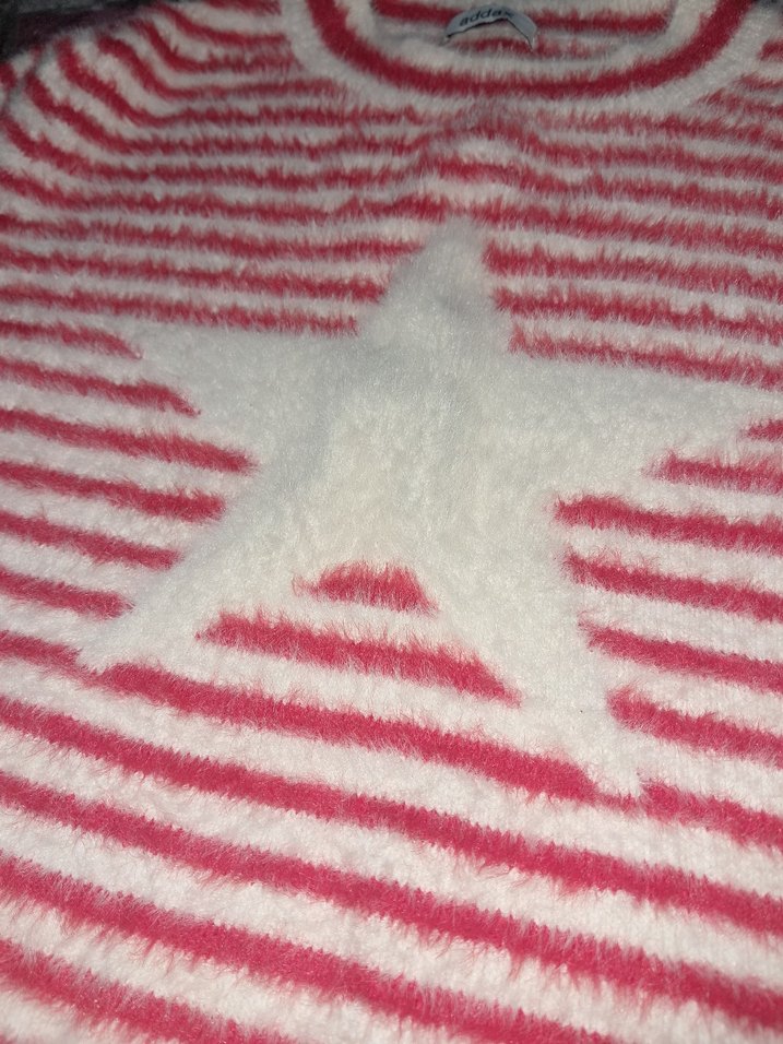 Kırmızı Çizgili Yıldız Desenli Kadın Kazak - Görsel 3