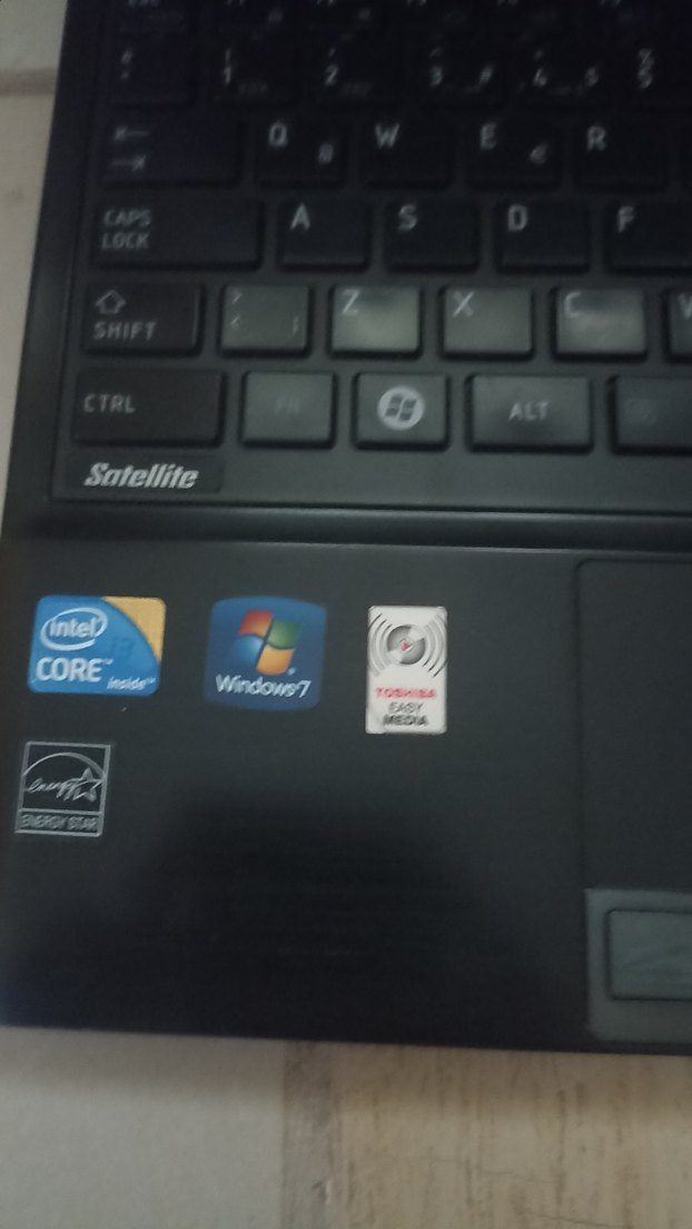 Siyah Renkli Laptop Bilgisayar - Görsel 2