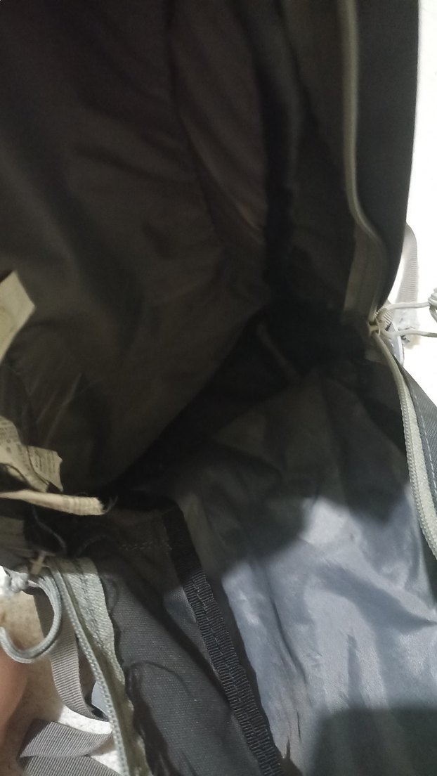 Gri Quechua Sırt Çantası - Görsel 4