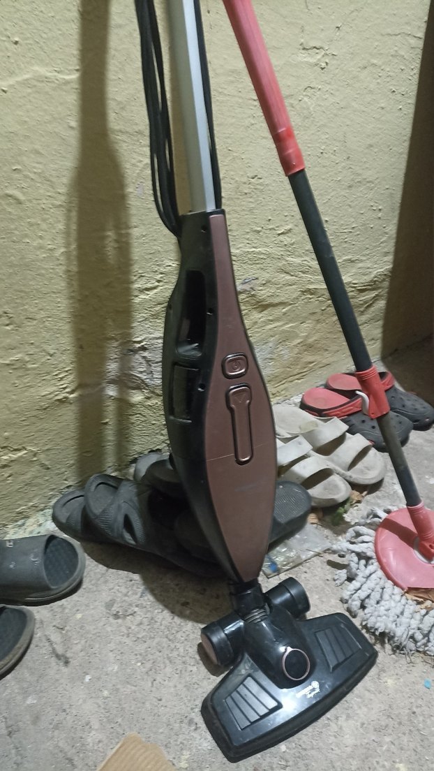 Kahverengi Dikey Elektrikli Süpürge - Görsel 4