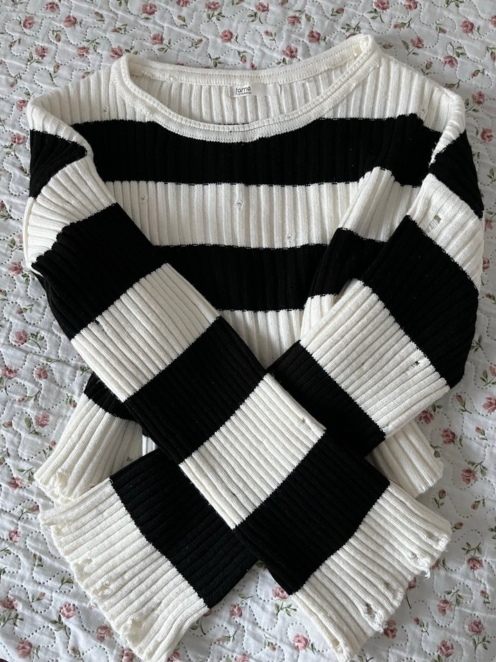 Çizgili Kadın Triko Kazak - Görsel 2