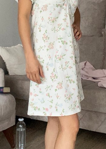 Beyaz Çiçek Desenli Midi Bohem Elbise - Görsel 2