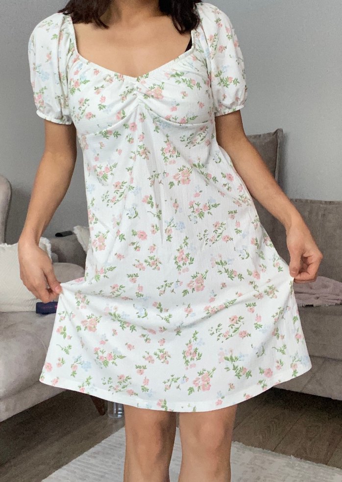 Beyaz Çiçek Desenli Midi Bohem Elbise - Görsel 3