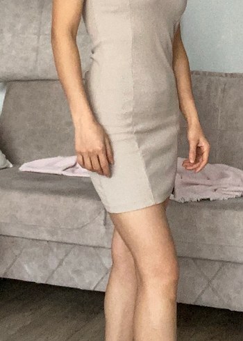 Bej V Yakalı Kolsuz Mini Elbise - Görsel 2