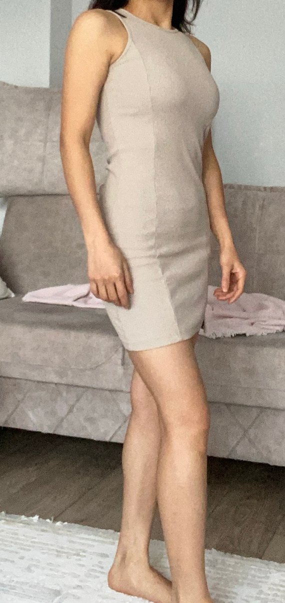 Bej V Yakalı Kolsuz Mini Elbise - Görsel 2