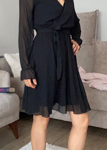 Siyah V Yaka Kemerli Midi Elbise - Görsel 2