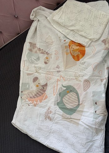 Çocuklar için Baskılı yorgan kılıfı ve yastık - Görsel 2