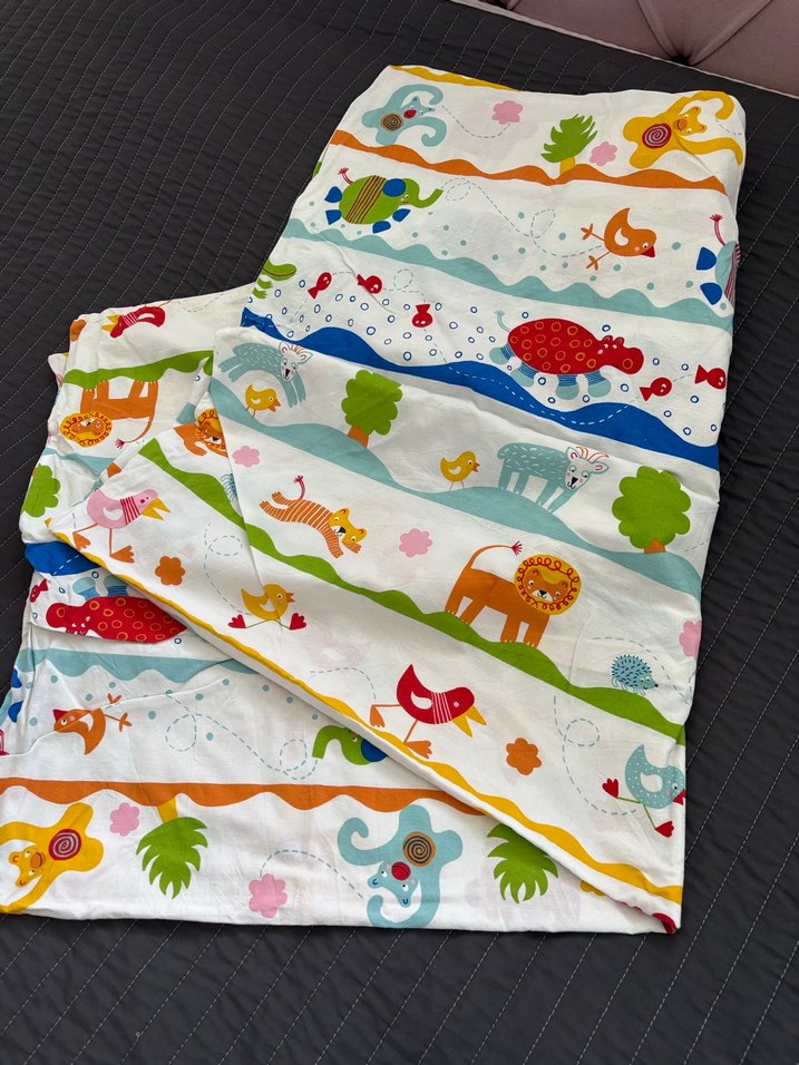 Çocuklar için Renkli Baskılı yorgan kılıfı - Görsel 2