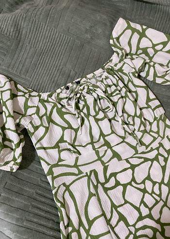 Yeşil Yılan Desenli Mini Sokak Elbisesi - Görsel 3