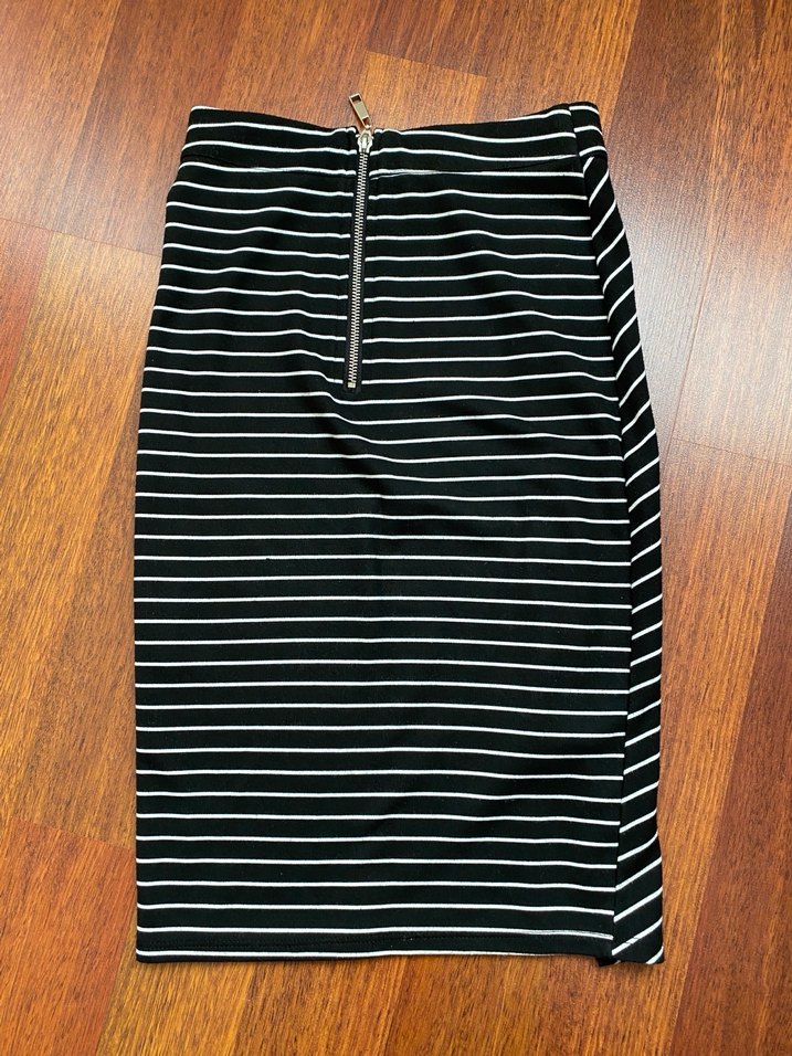 Çizgili Siyah Midi Kalem Etek - Görsel 4