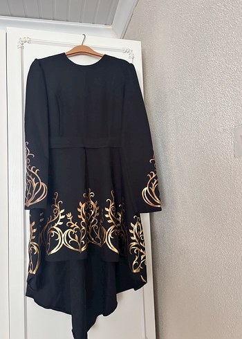 Uzun Siyah gold detaylı Nakışlı Kadın tunik