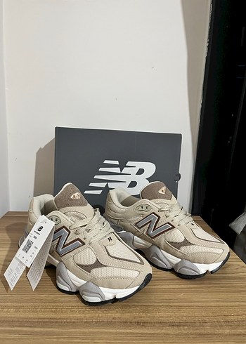 New Balance New Balance 9060 Sıfır Ürün Eşsiz Kalite
