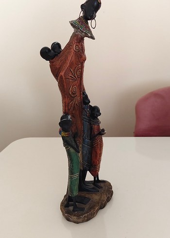 Koyu Renkli Ahşap Aile Figürü - Görsel 2