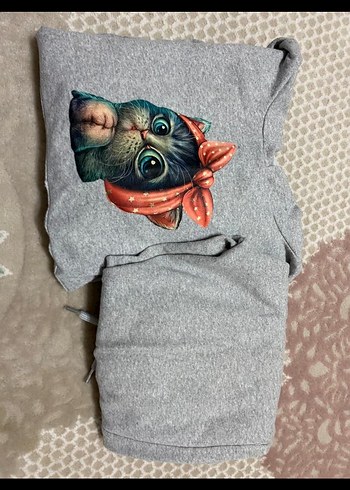 Gri Nakışlı Örgü Kedi Temalı Eşofman Takımı - Görsel 2