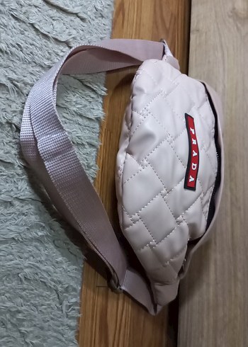 Pudra Pembesi Kapitoneli Kemerli Kadın Çantası - Görsel 3