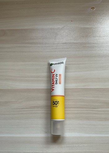 Cosmed +Garnier ikili güneş kremi - Görsel 3