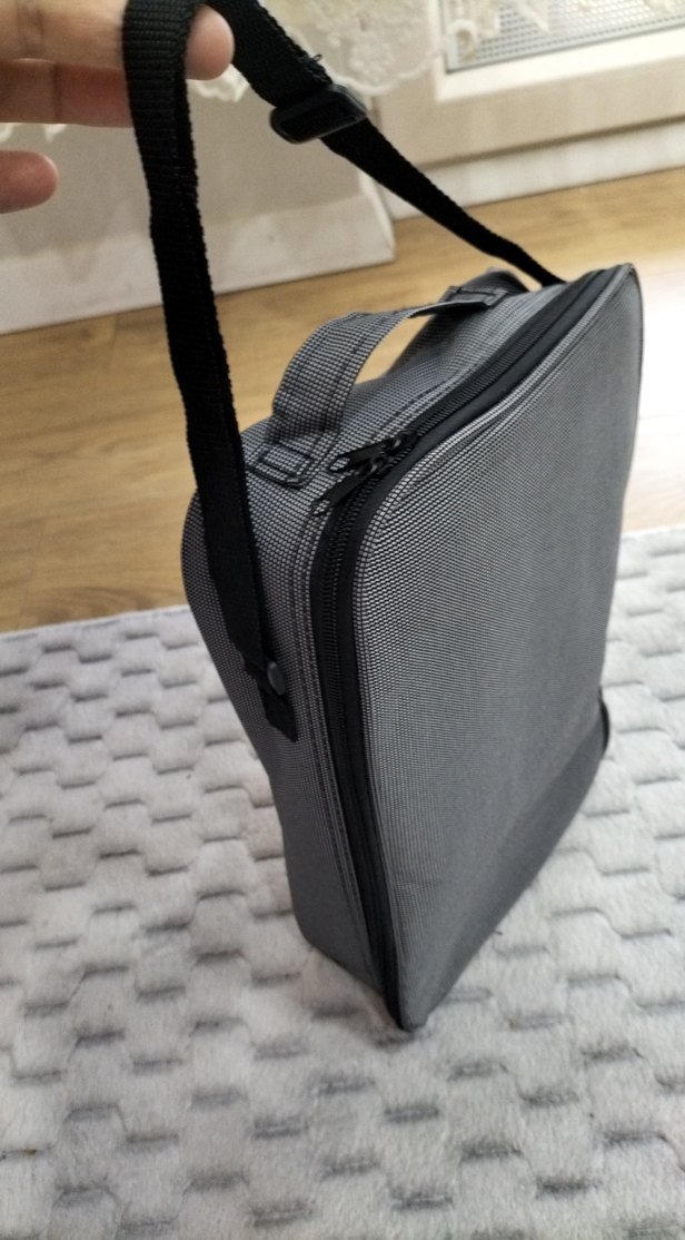 Siyah Termos Seti ve Bardaklar - Görsel 3