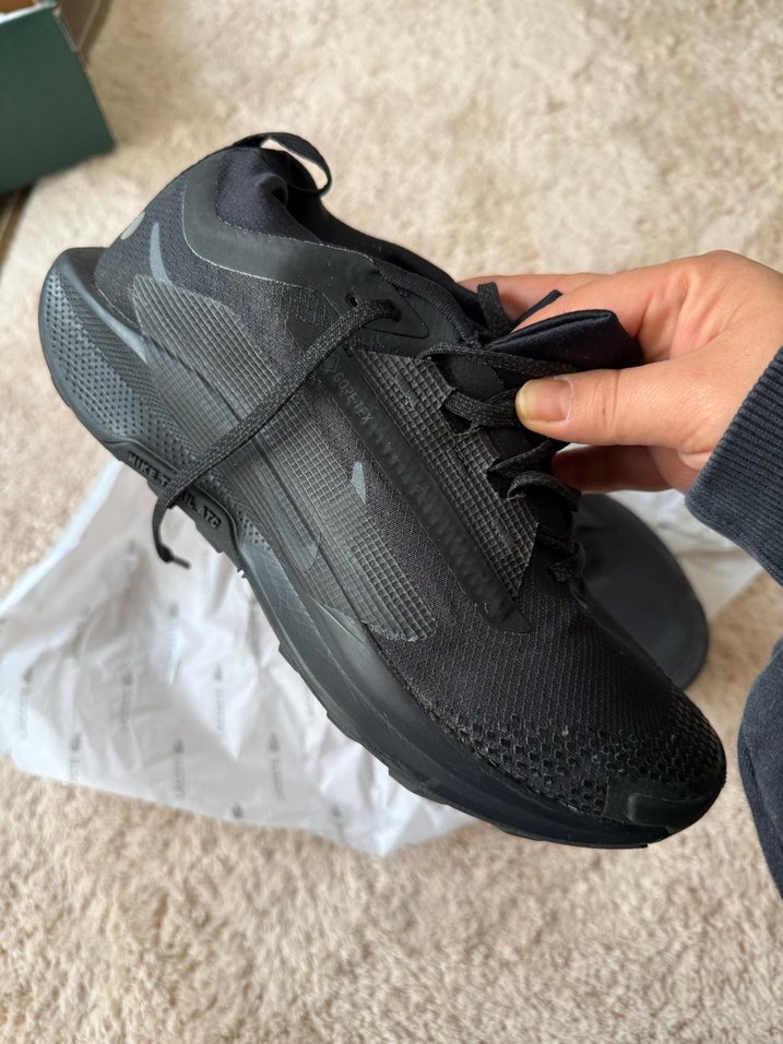 Nike goretex su geçirmeyen spor ayakkabı - Görsel 2