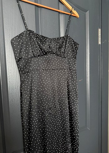 Uzun Siyah Puantiyeli İnce Askılı Elbise Zara - Görsel 2