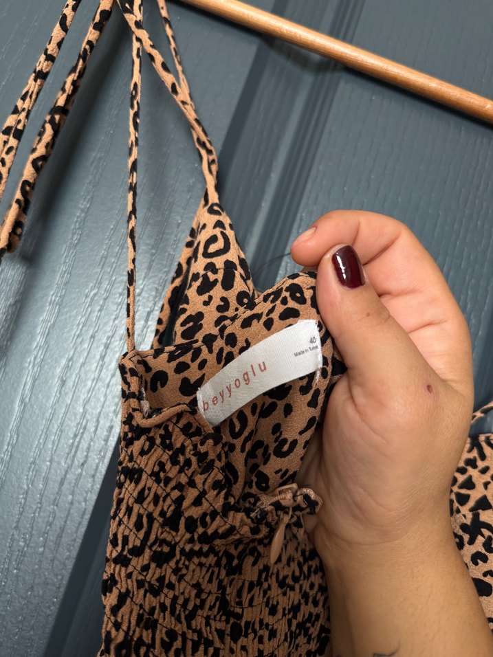 Leopar Desenli Uzun Askılı Elbise - Görsel 4