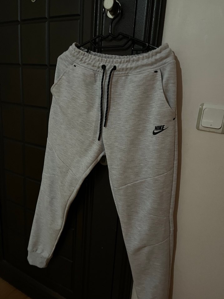 Nike tech gri eşofman - Görsel 3